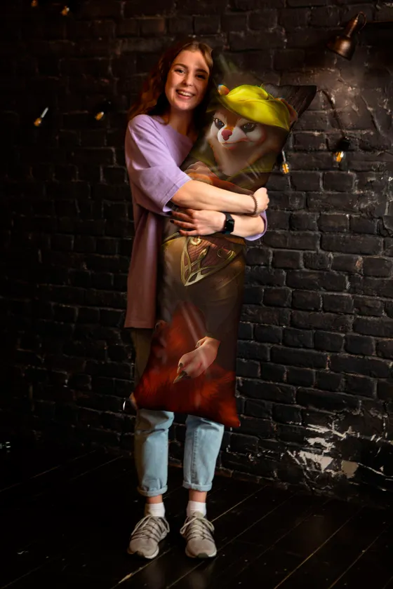 Дакимакура Белка Худвинк