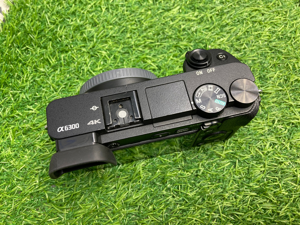 Sony A6300 (8.400 кадров)