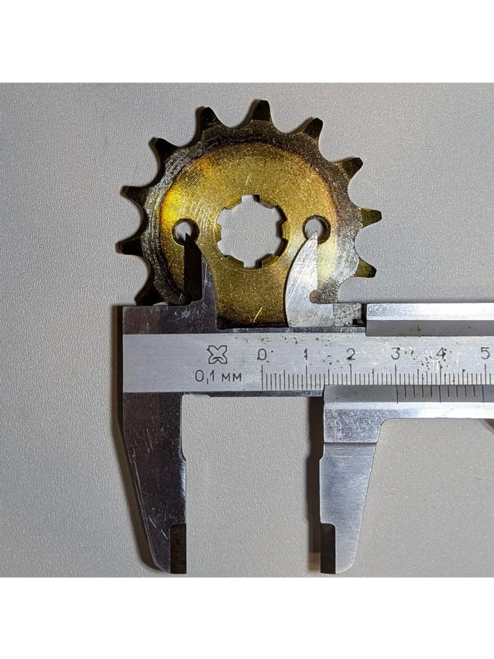 - - Звезда ведущая (428-14) 17мм с закаленными зубьями