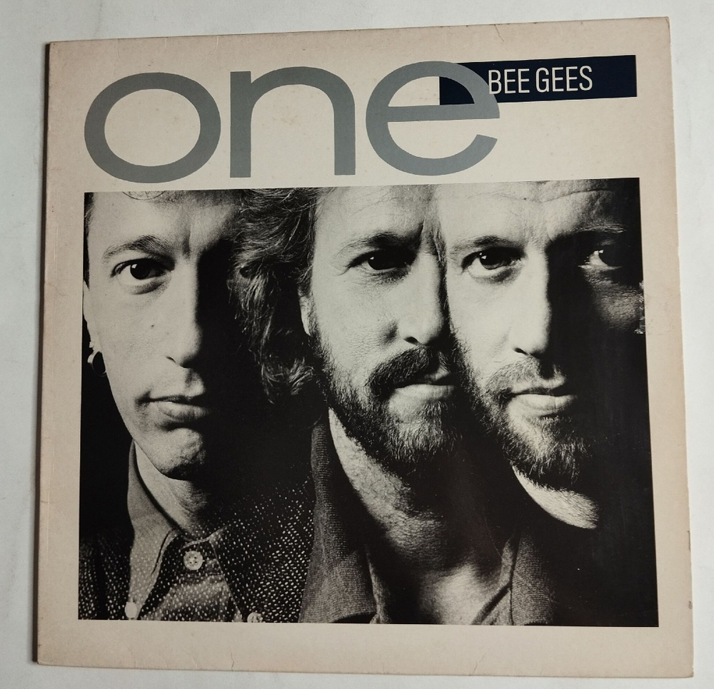 Винтажная виниловая пластинка LP Bee Gees One (Spain 1989)