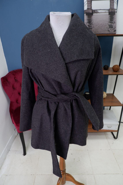 Пальто Mango повседневное 42 размер