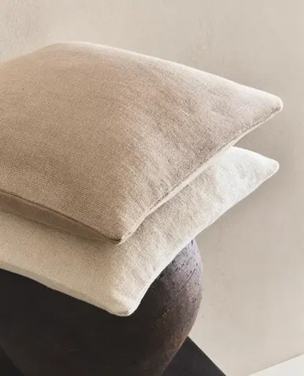 ZARA HOME ОДНОТОННЫЙ ЧЕХОЛ НА ПОДУШКУ, БЕЖЕВЫЙ