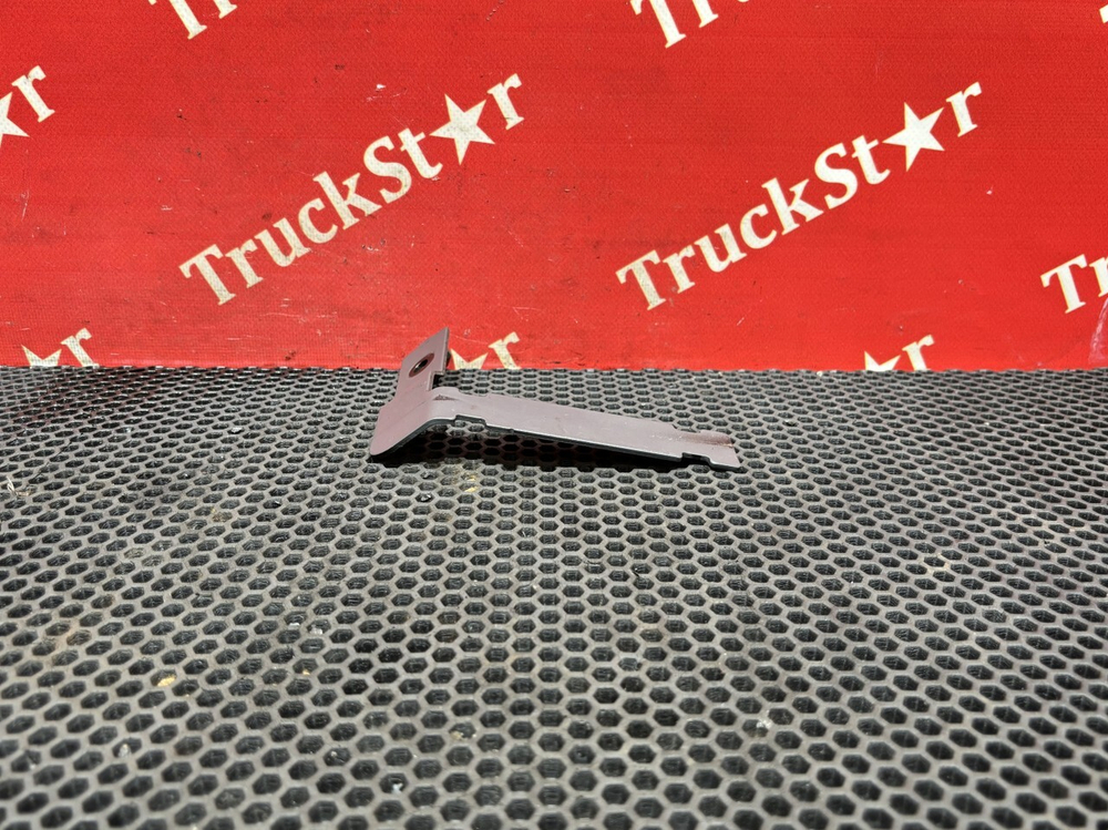 Кронштейн проводки