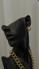 Серьги круглые полусферы с впадинами, оттенок золото