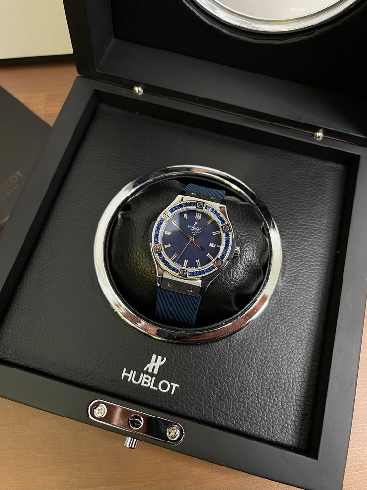 Часы наручные