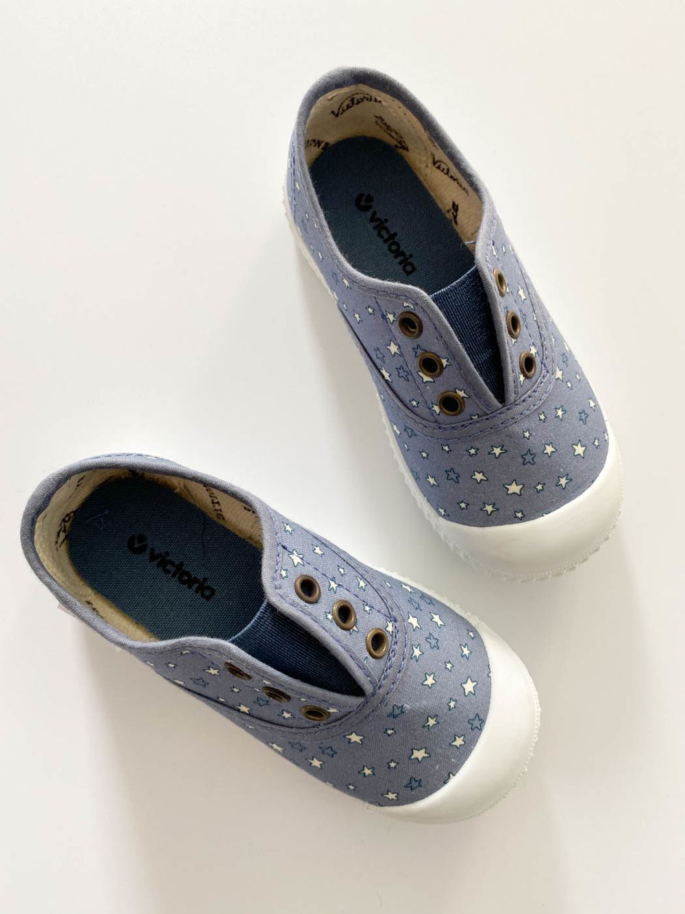 Слипоны Victoria