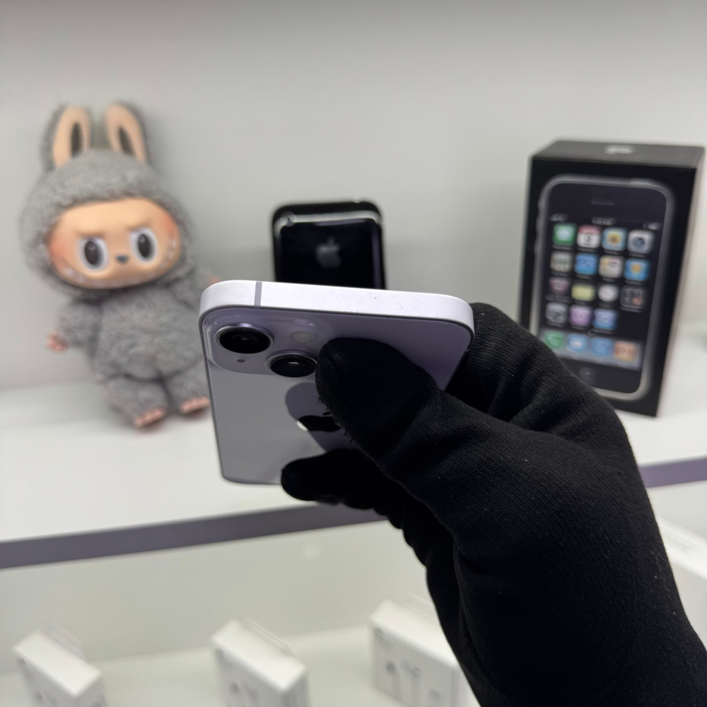 iPhone 14, 256 ГБ б/у