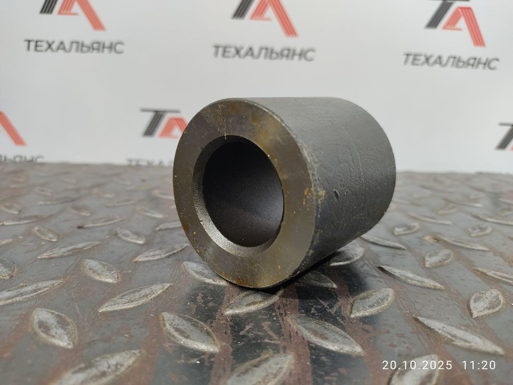 Втулка 4320218