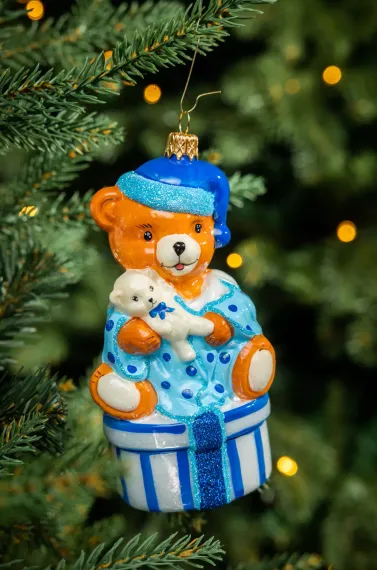 Елочное украшение Медведь на коробке светло-синий, стекло, 14 см., 1 шт., Витус (59214)