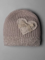 Шапка для девочки на осень