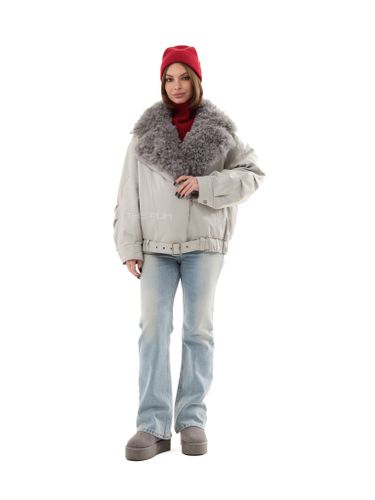 Серая парка-косуха с меховым воротником