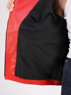 Кожаная куртка демисезонная с капюшоном