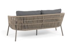 "Комо" диван 2-местный плетеный из роупа, каркас алюминий бежево-серый (RAL7006) муар, роуп серо-коричневый 23мм, ткань темно-серая 027