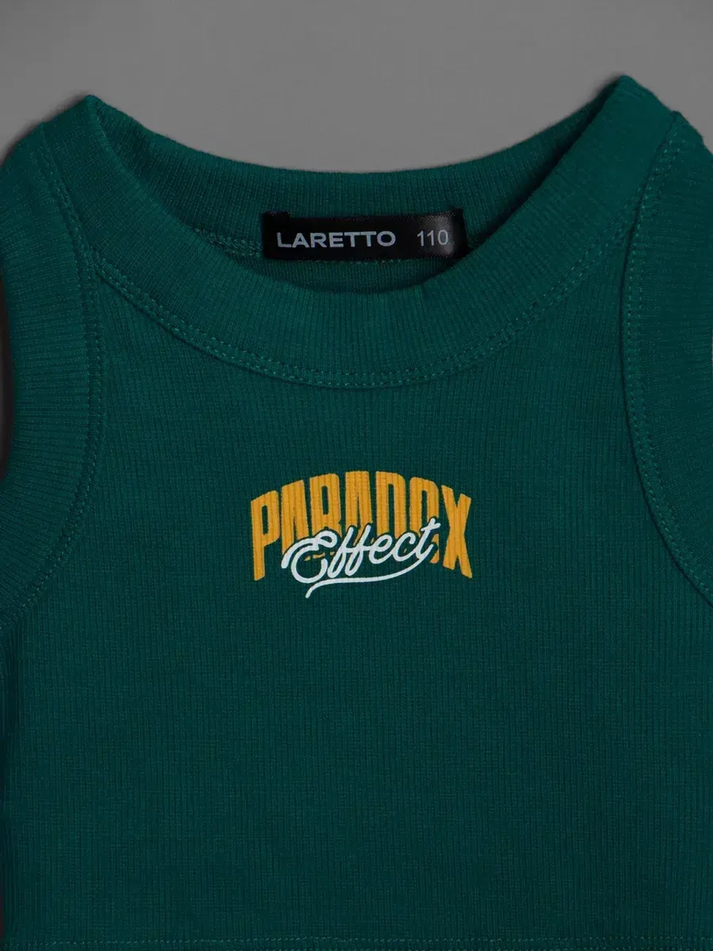 Топ для девочки летний