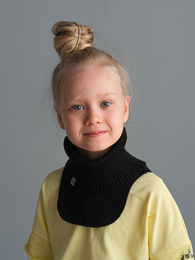 Манишка вязаная хлопковая (Черный)