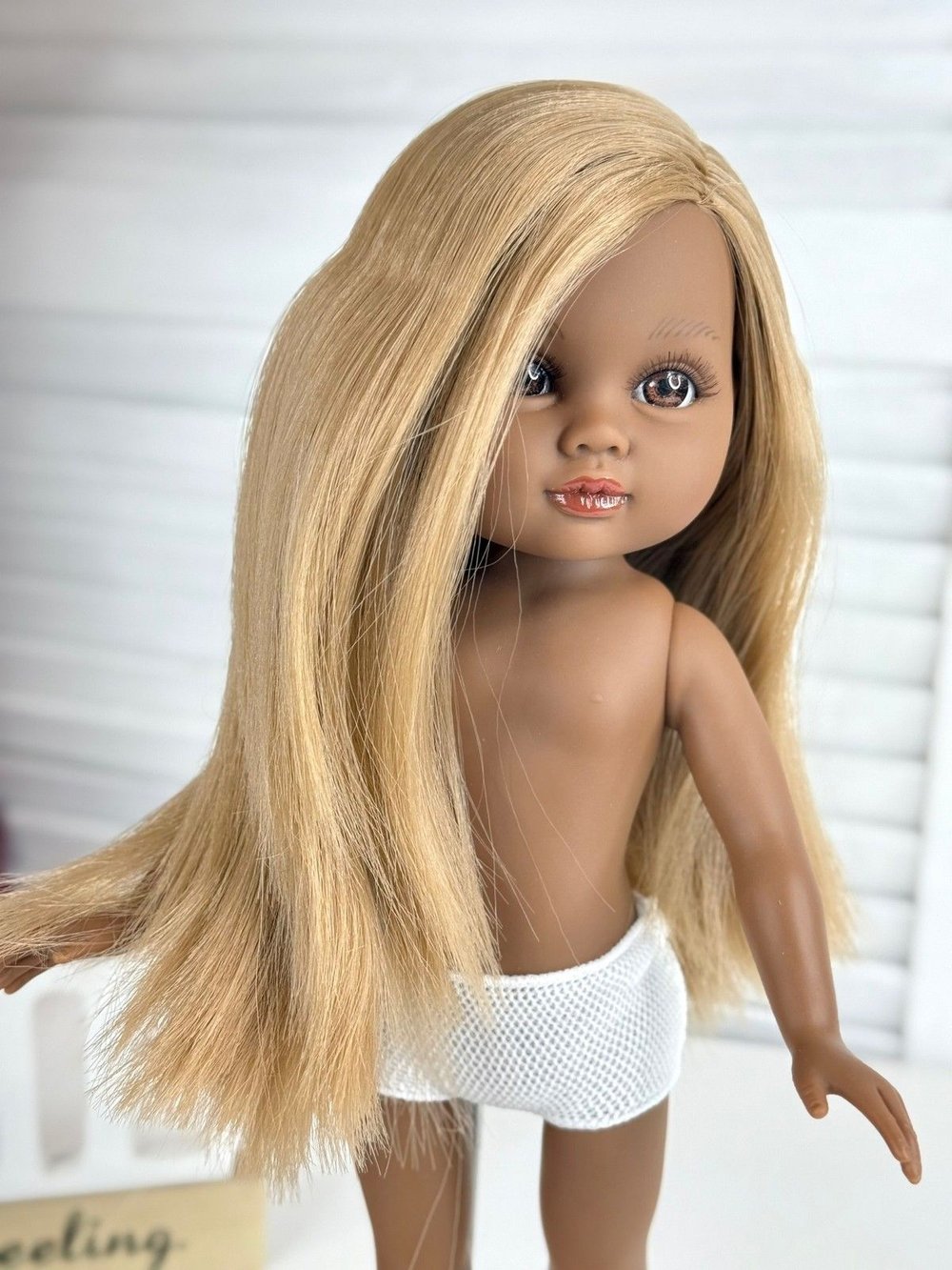 Кукла Manolo Dolls виниловая Sofia 32см без одежды (9205)