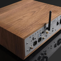 Сетевой аудиоплеер Leak TruStream Walnut