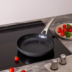 СКОВОРОДА АНТИПРИГАР. 3Х СЛОЙНЫМ ПОКРЫТ. DAIKIN, СЕРИЯ "CHEF" AGNESS 24*4.5CM, АНОДИРОВАН.АЛЮМИНИЙ