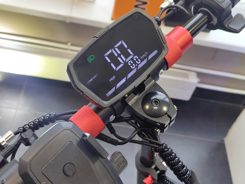 Электросамокат SAMIK M4 PRO +