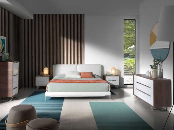 Шифоньер из орехового дерева с белыми ящиками 136-I /7111