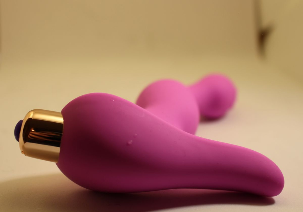 Розовый вибратор для стимуляции точки G и клитора (Цвет: розовый)