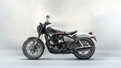 Royal Enfield Shotgun 650 Stencil White (Premium)