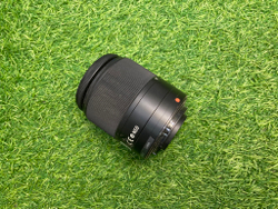Sony DT 18-70mm 3.5-5.6