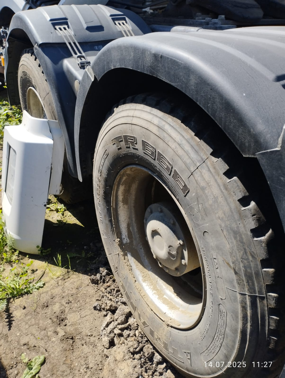 Shacman (Shaanxi) SX* 6x4 Седельный тягач SX42584V324 (Дизельный, 11,6 л, 423 л.с., АТ)