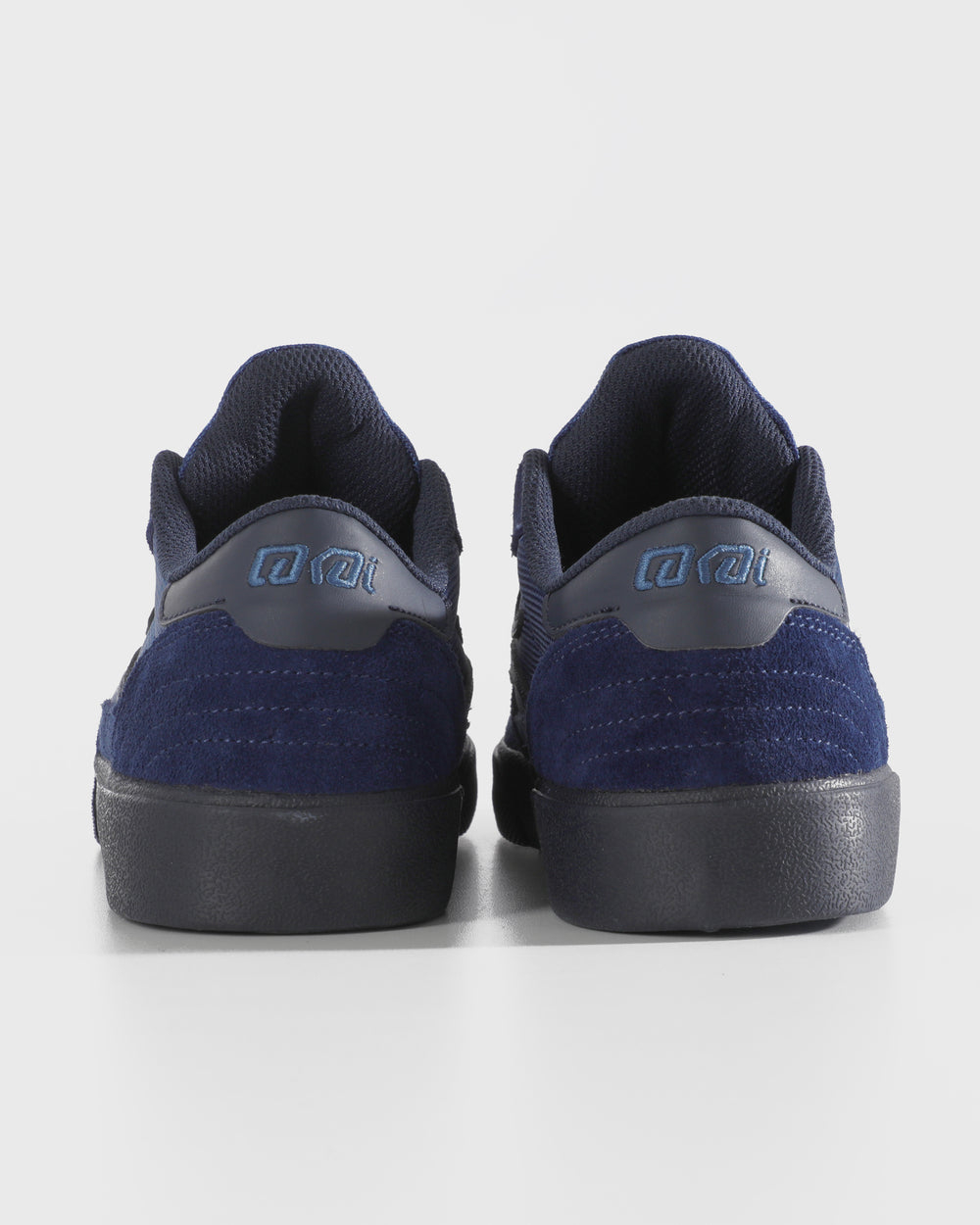 Кеды Lakai Cambridge Estate Blue Suede Monochrome (Q3-25)