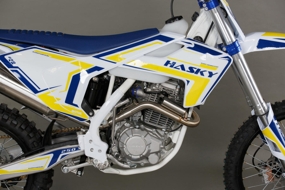 Мотоцикл Hasky XR250 эндуро