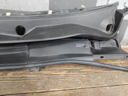 Жабо (Решетка стеклоочистителей) Toyota RAV4 IV (XA40) 12-19 Б/У Оригинал 5570842181