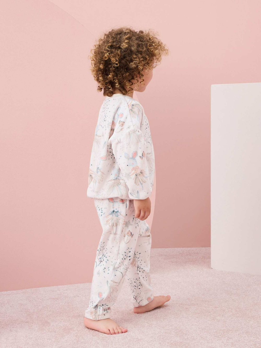 Пижама флисовая для девочки Next 655-152, Молочный