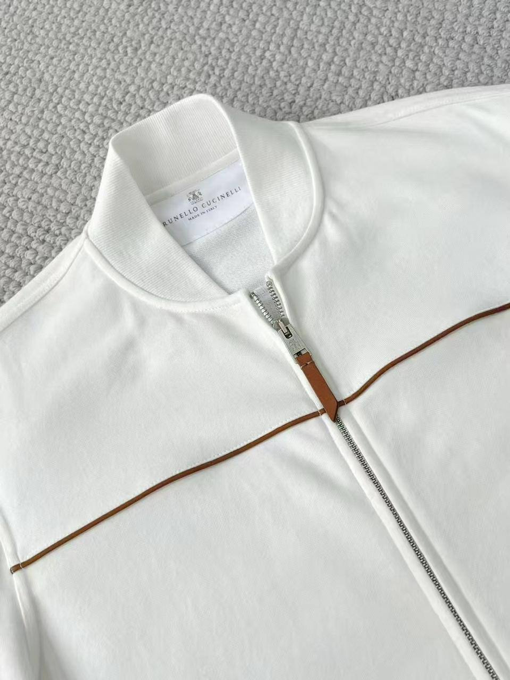 Костюм Brunello Cuccinelli