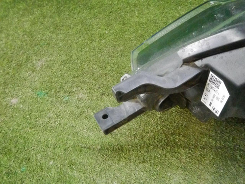 Фара правая Nissan Qashqai 2 j11 (17-23) галоген