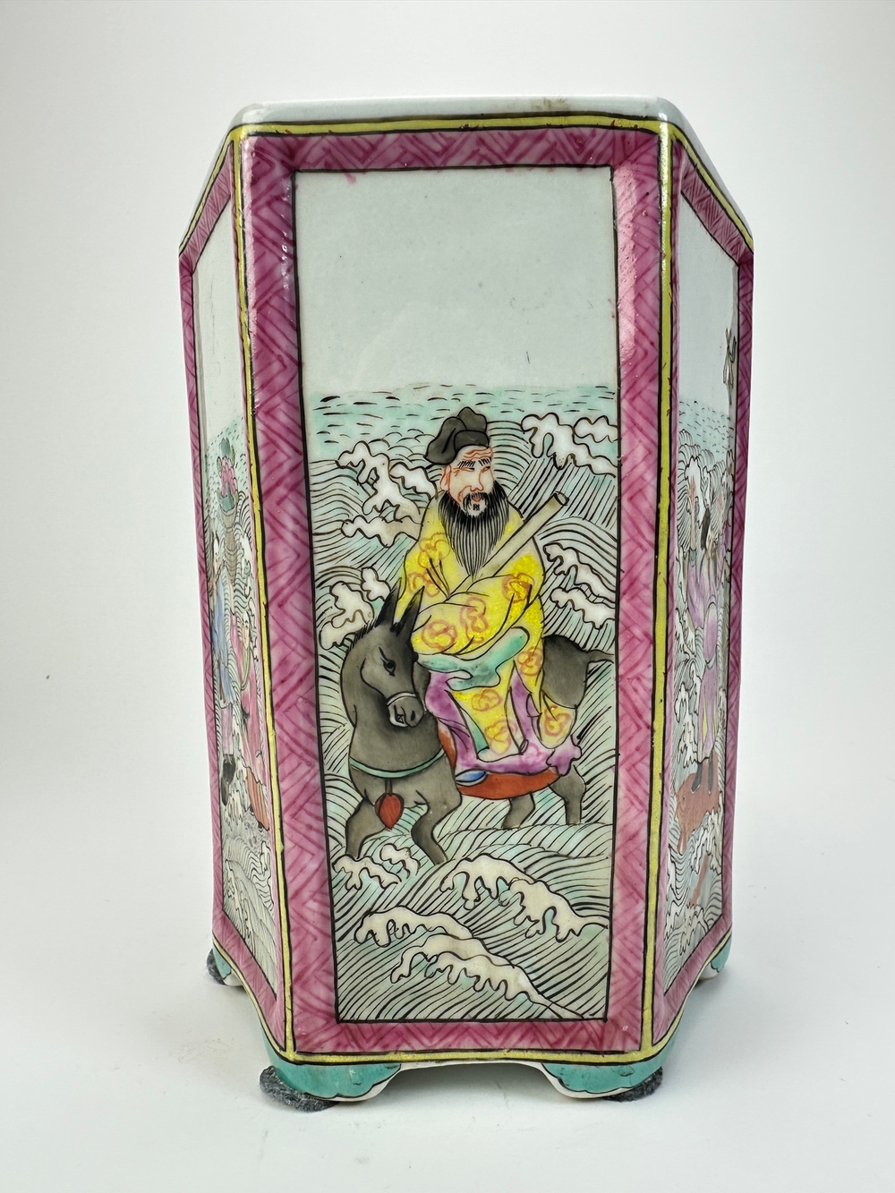 Шестиугольная ваза-кашпо