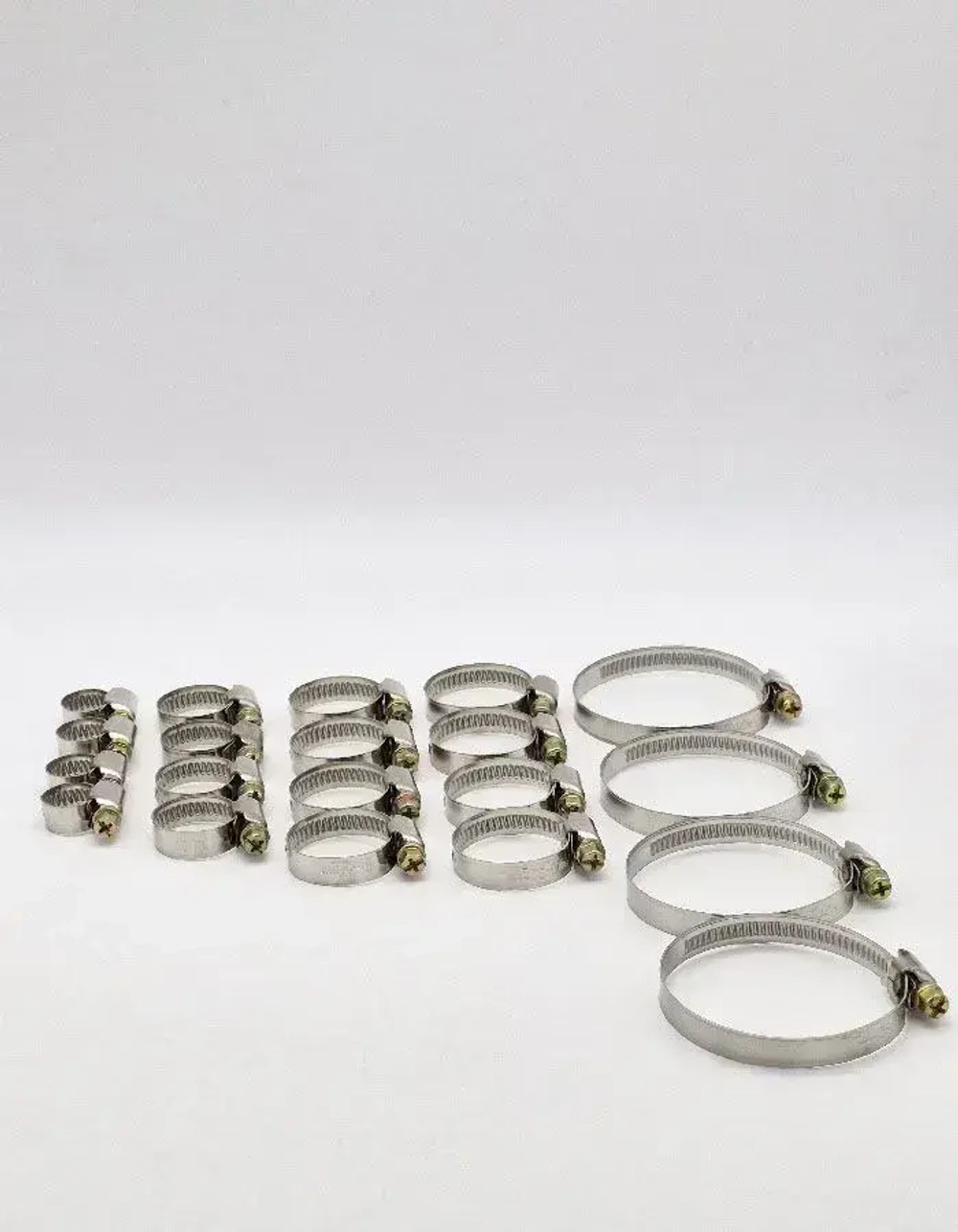 Набор хомутов червячных из 5 размеров: 8-12, 12-20, 16-25, 20-32, 40-60 мм, 20 шт. (хомуты металлические для шланга)90