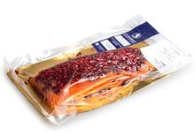 Лосось фирменной посолки с перцем розе~250г