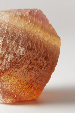 Флюорит многогранник