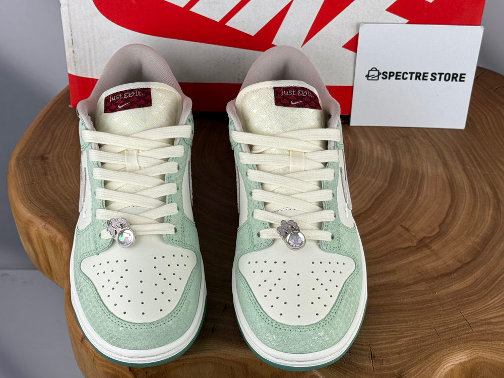 Nike Dunk Low LX Year of the Dragon