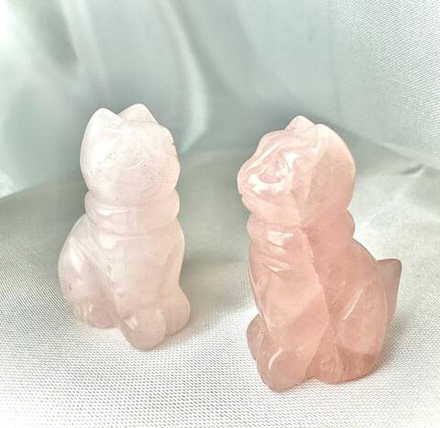 Фигура из Розового кварца (Котик)