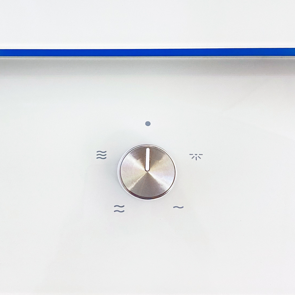 Вытяжка наклонная HKH-205 Ginzzu белое стекло, 650м3/час