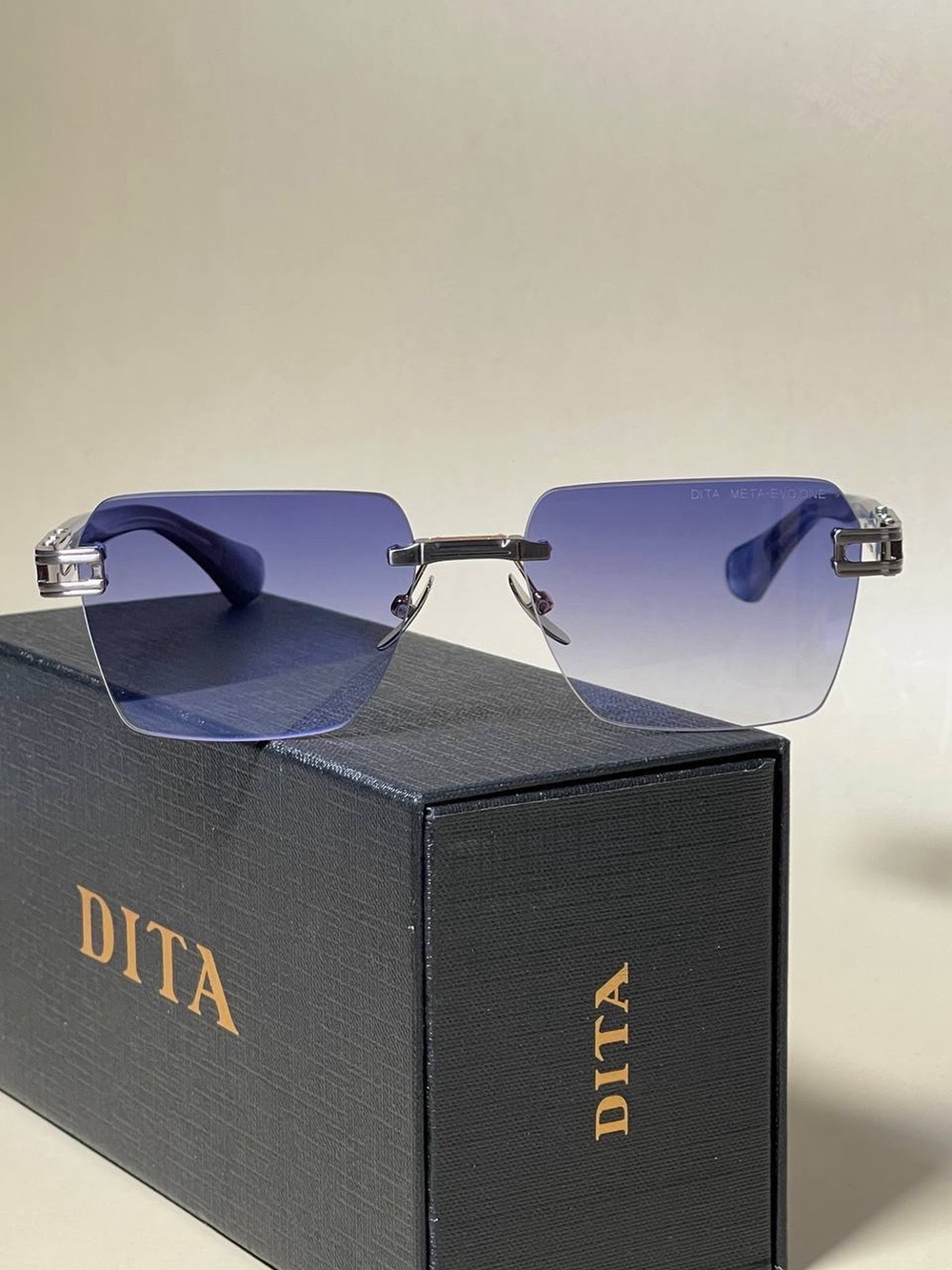 Солнечные очки Dita