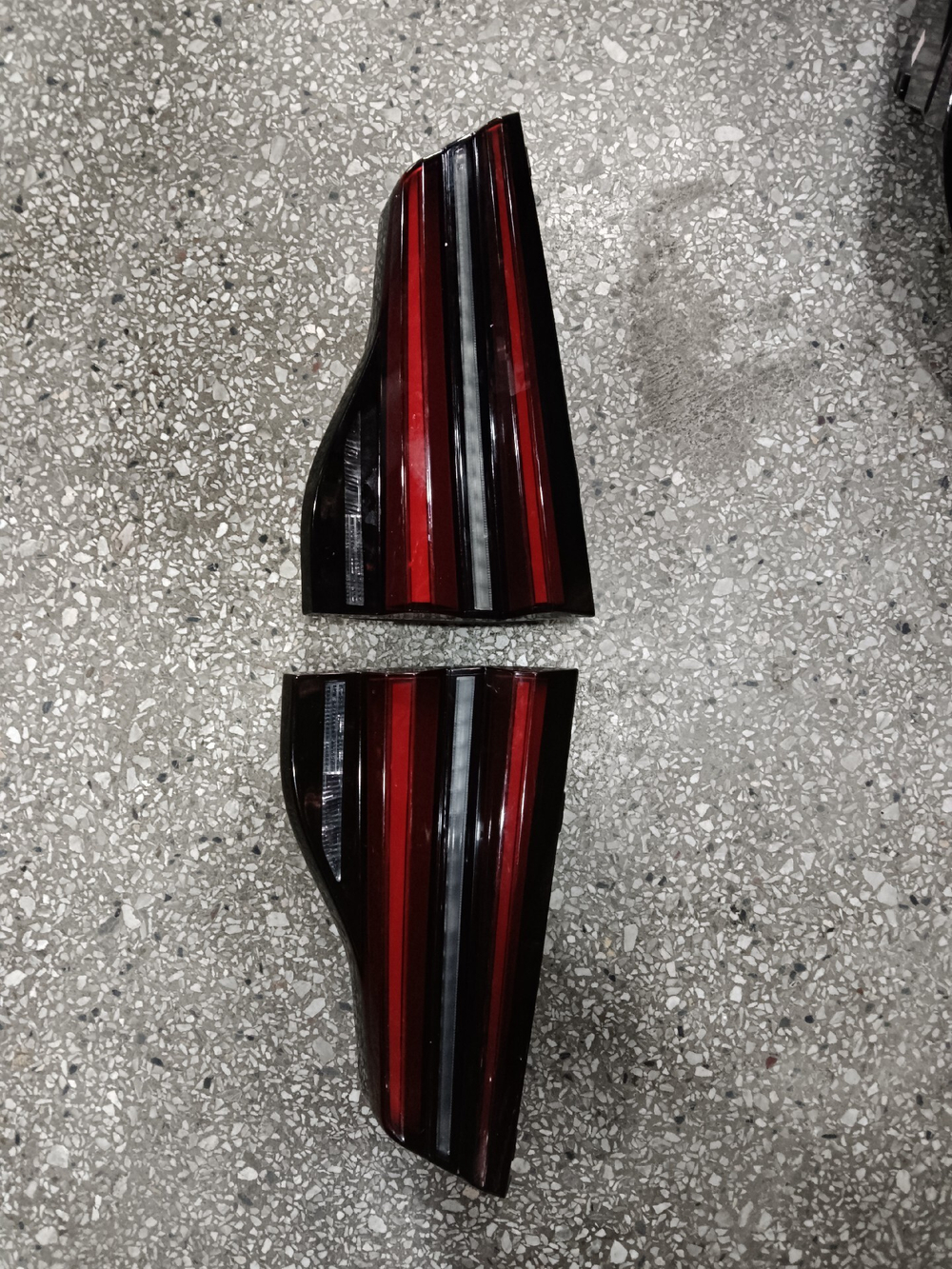 Задние фонари оригинал BMW X3 F25/F97 2018-2022 (пара)