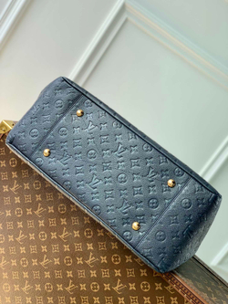 Louis Vuitton Artsy MM