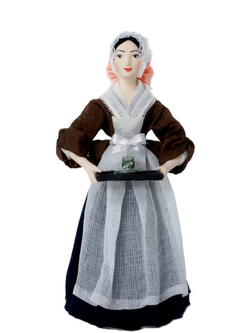 Кукла фарфоровая в костюме служанки 18 века Шоколадница Лиотара