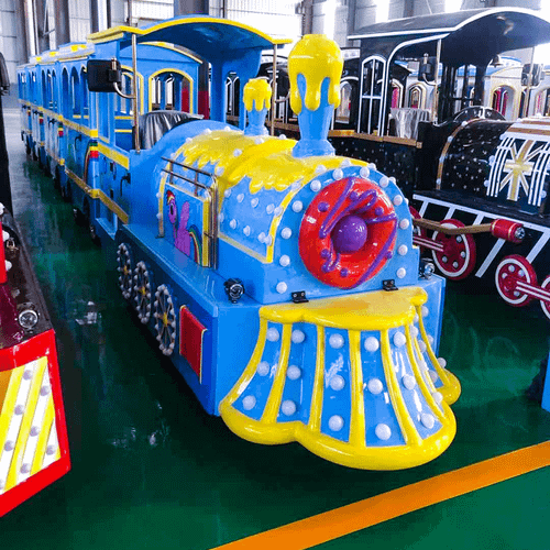 Безрельсовый паровозик «Солнышко», 3 вагона, 12 мест — для ТРЦ, с электродвигателем