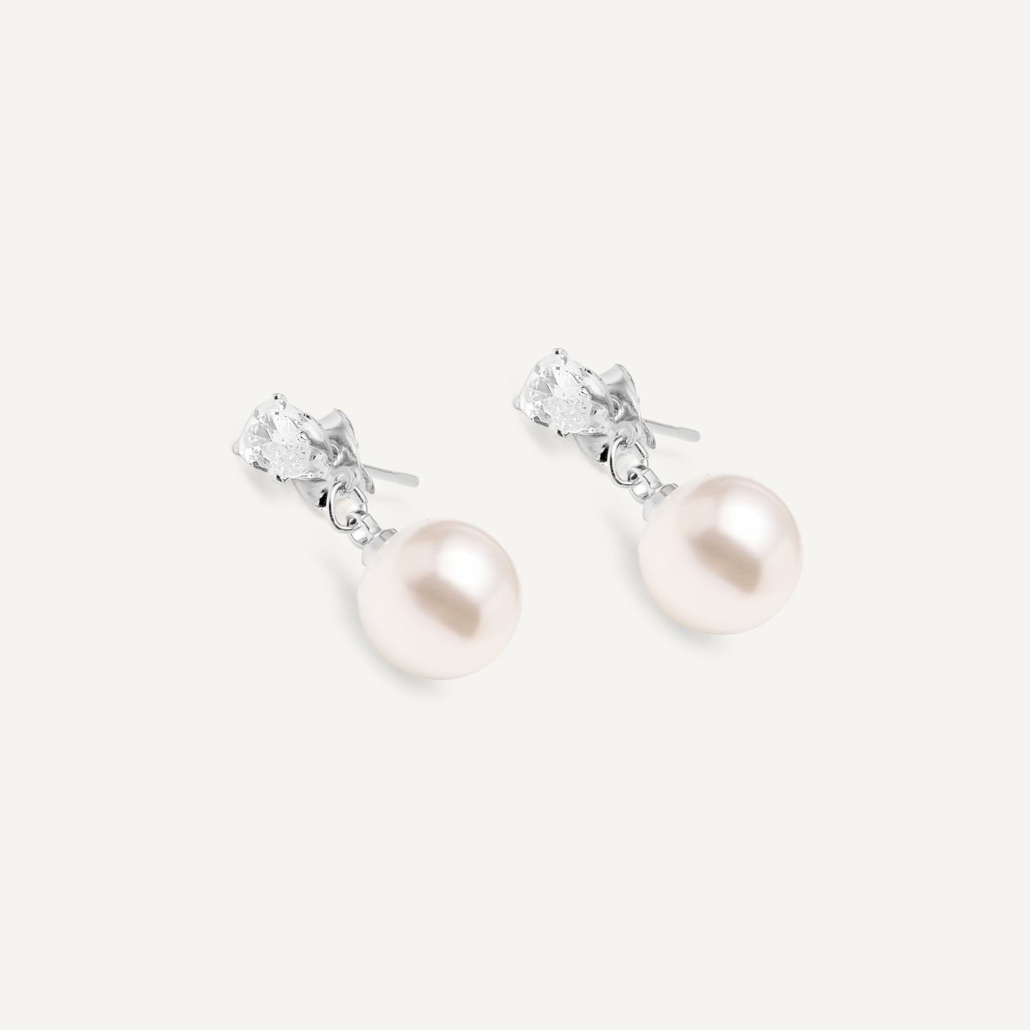 Серьги Pearl Mirage Studs Earrings - Silver
