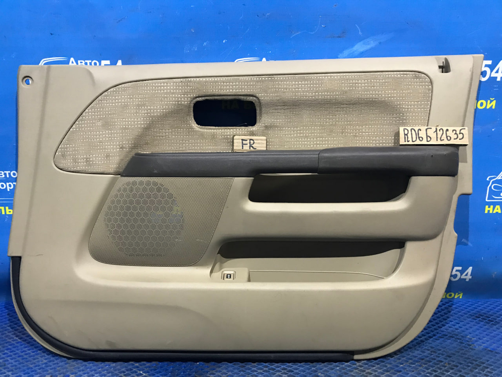 Обшивка двери Honda CR-V 2001-2006