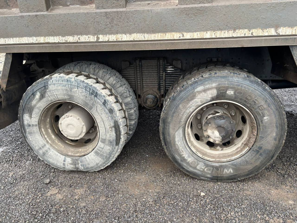 Shacman (Shaanxi) SX* 6x4 Самосвал SX3258DR384 (Дизельный, 9,7 л, 329 л.с., МТ)