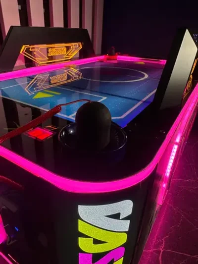 Аэрохоккей мини «Neon Blaster Kids»